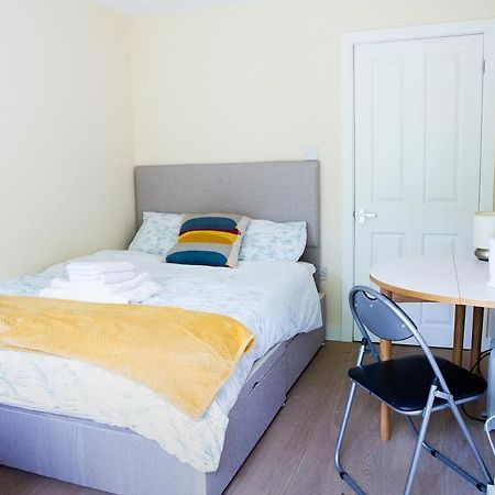 New Snug Doubleensuite In Central Forest Row Eksteriør billede