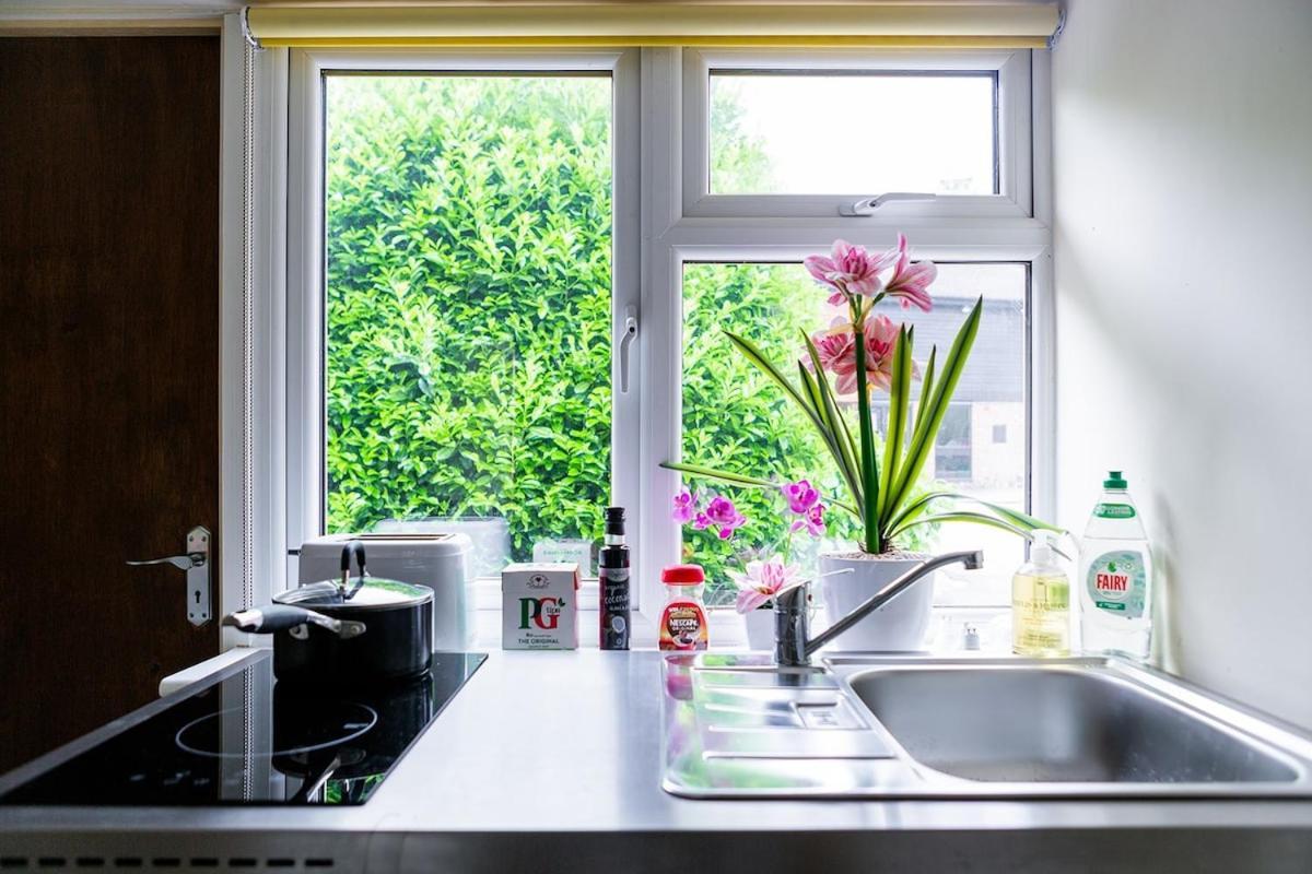 New Snug Doubleensuite In Central Forest Row Eksteriør billede