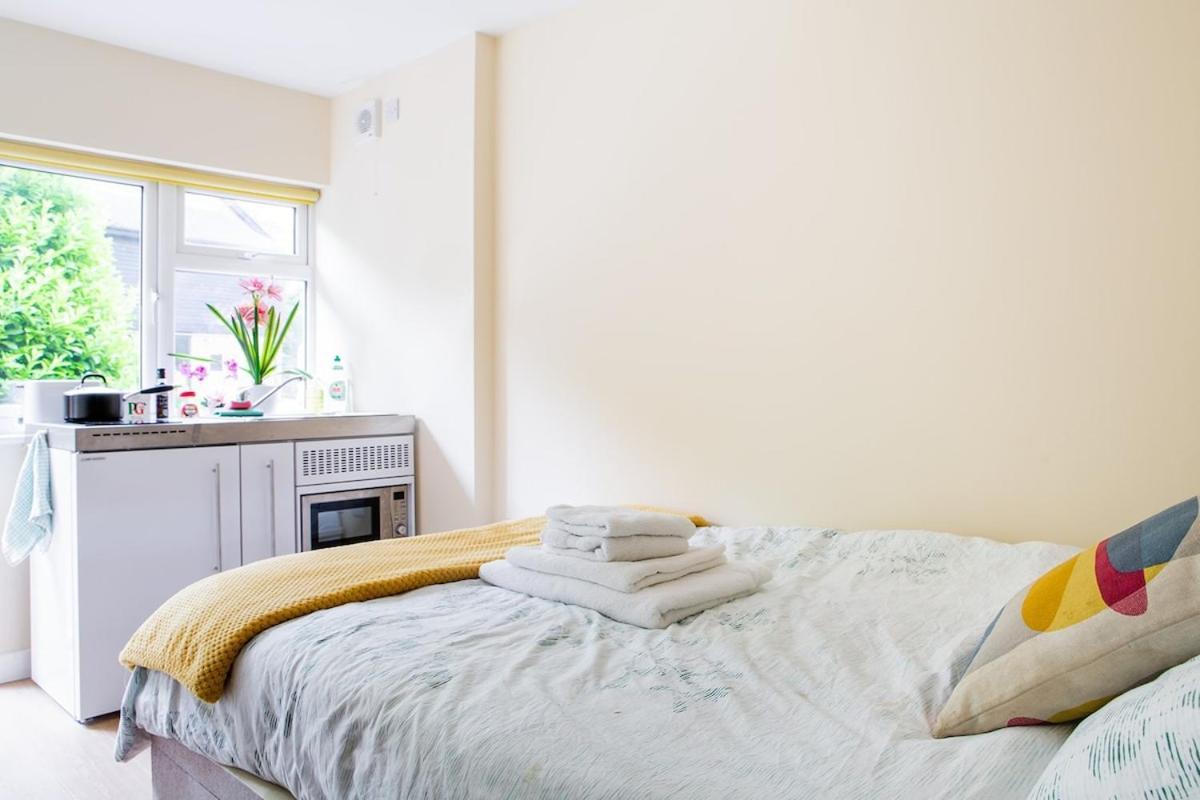 New Snug Doubleensuite In Central Forest Row Eksteriør billede